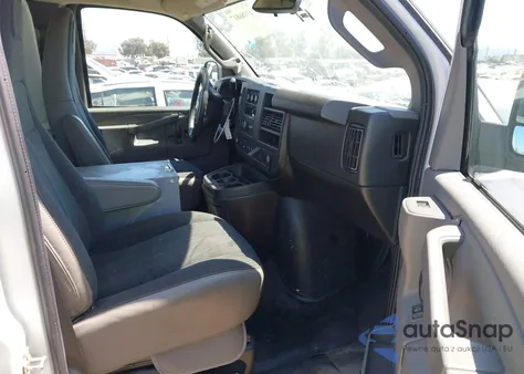 2020 Chevrolet Express Cargo Rwd 2500 Regular Wheelbase Wt из США, поврежденный, VIN 1GCWGAFG7L1268834